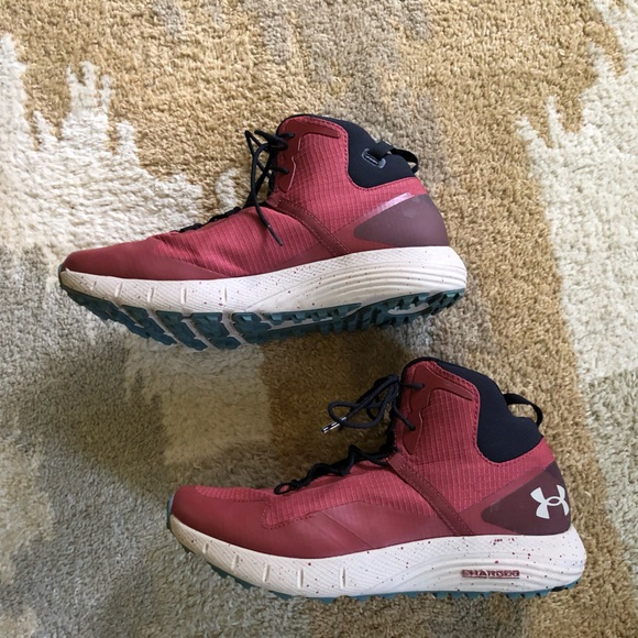 Under Armour Charged Bandit Trek Hiking Shoes Red Men’s Size 8.5